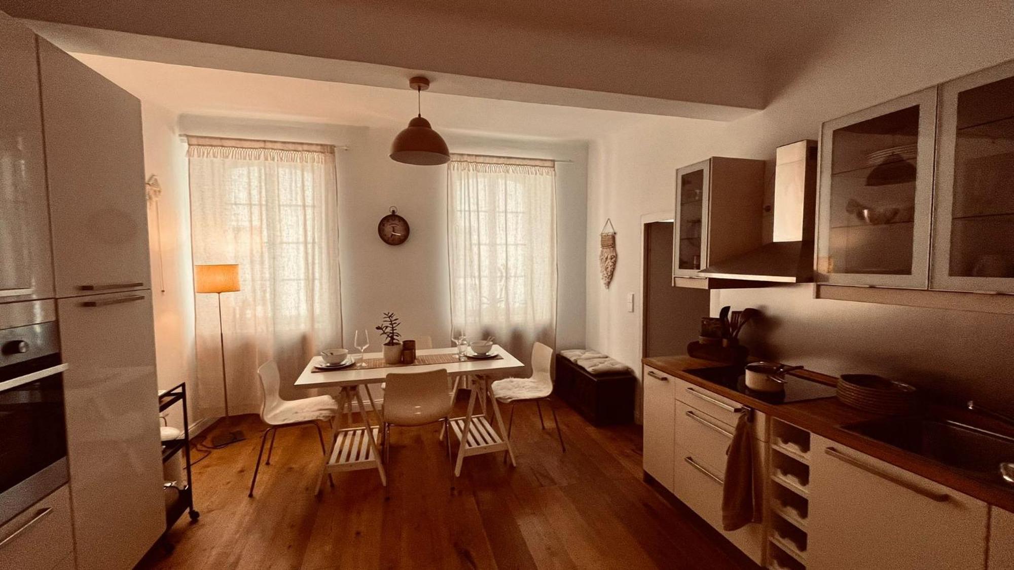 Apartment Am Schloss - Charme 萨尔布吕肯 外观 照片