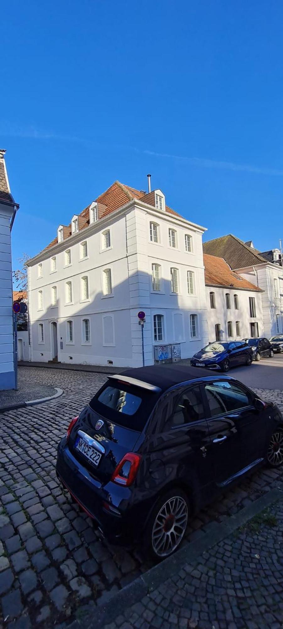 Apartment Am Schloss - Charme 萨尔布吕肯 外观 照片